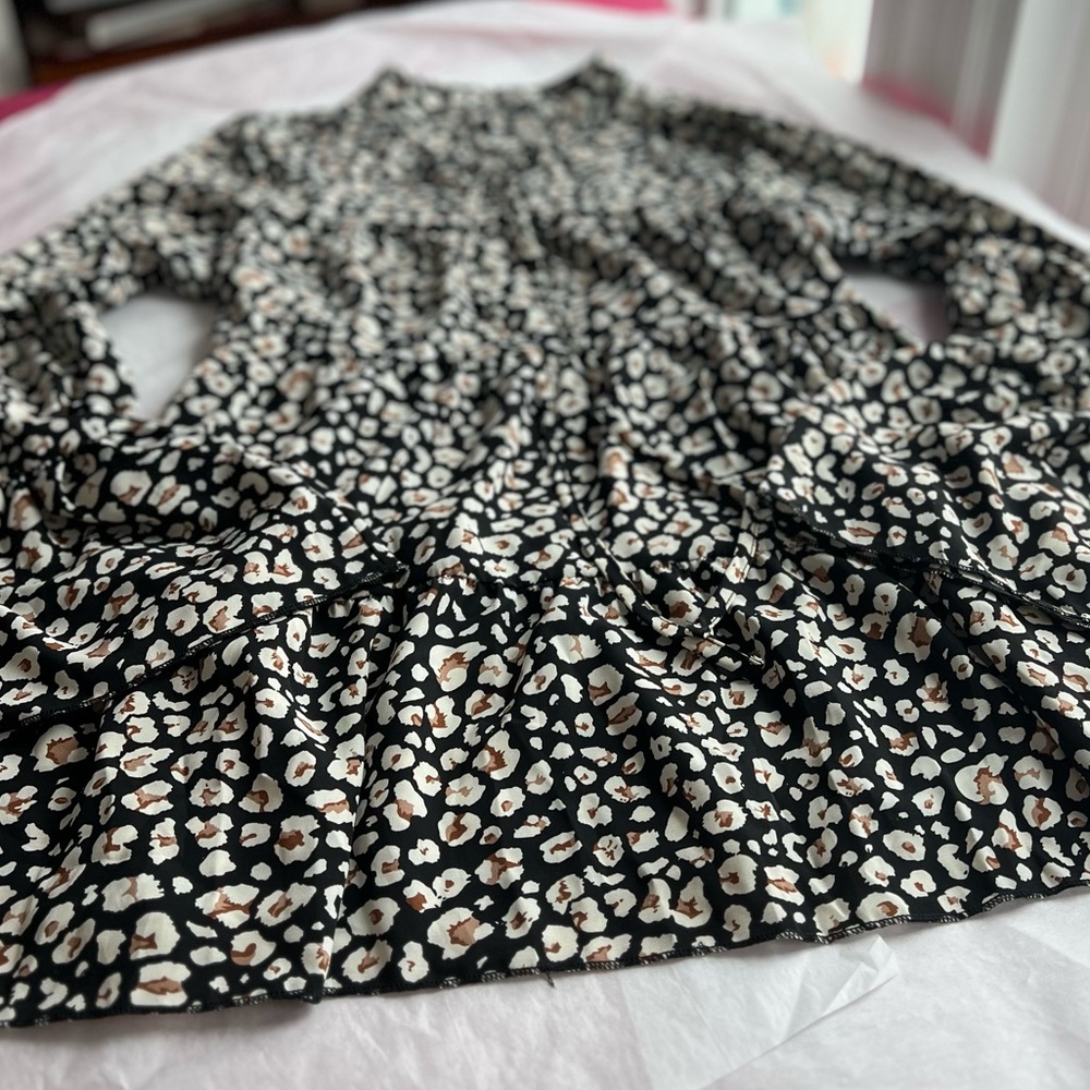 NWT Camisa navy blue leopard bell sleeve empire waist blouse neck ties tiered - Picture 13 of 14